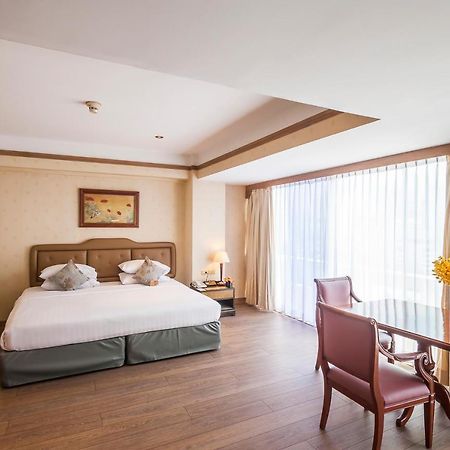 Silom City Hotel Bangkok Kültér fotó