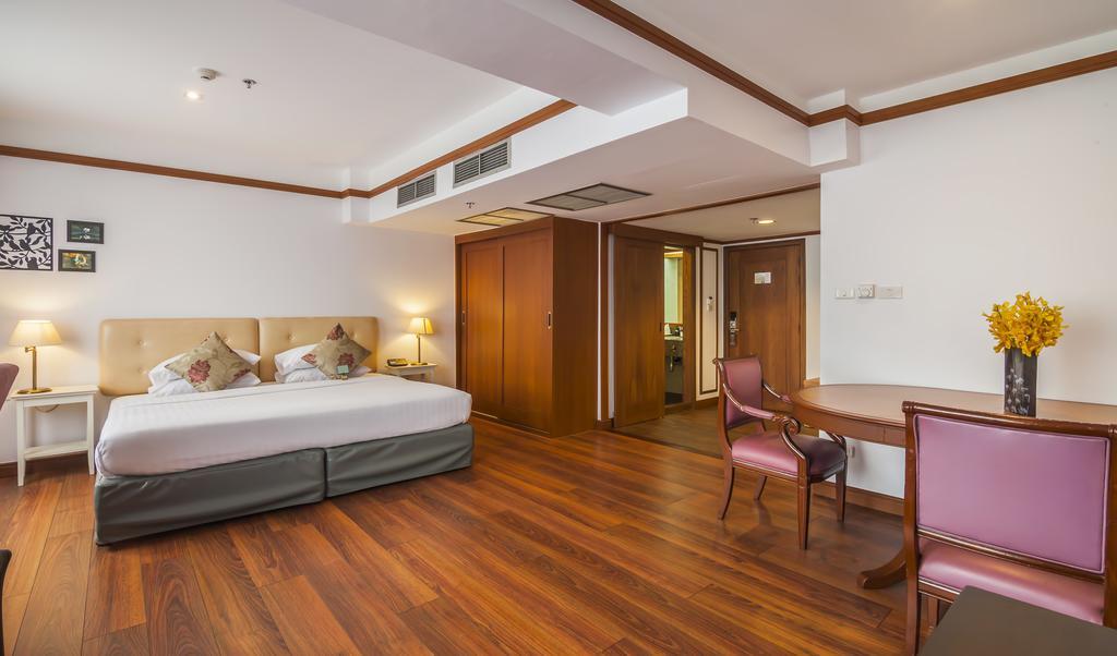 Silom City Hotel Bangkok Kültér fotó