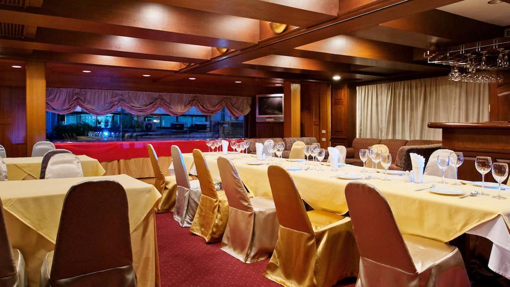 Silom City Hotel Bangkok Kültér fotó