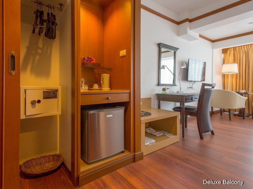 Silom City Hotel Bangkok Kültér fotó