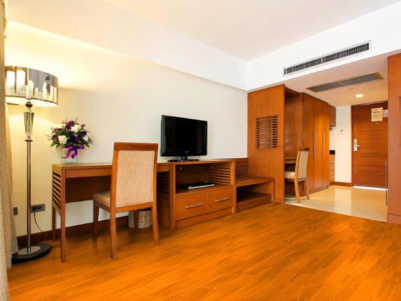 Silom City Hotel Bangkok Kültér fotó